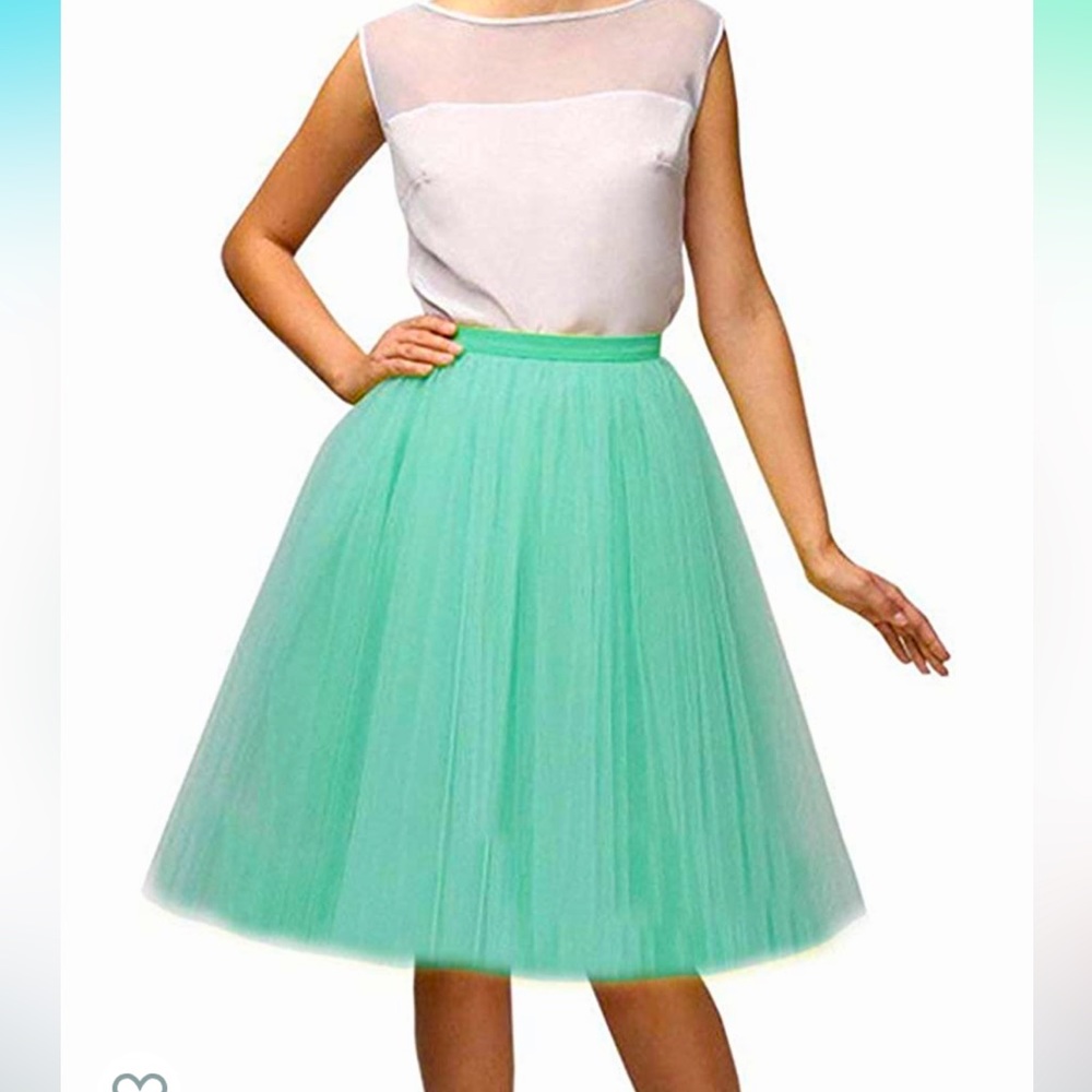 Tutu crinoline in mint NEW
